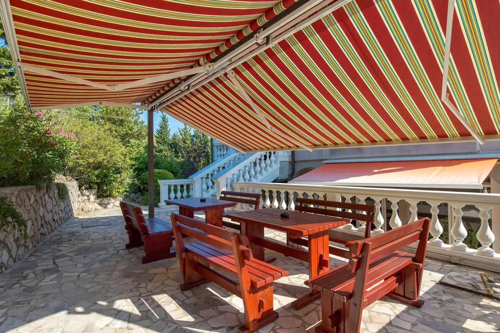Apartments Jadranka Omišalj