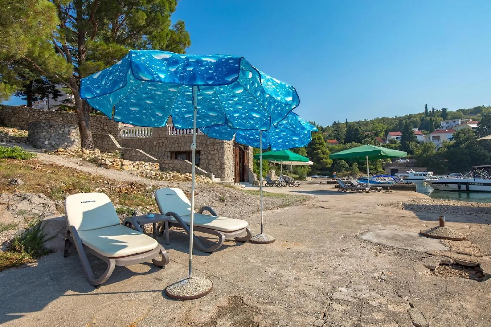 Apartments Jadranka Omišalj Pensjonat