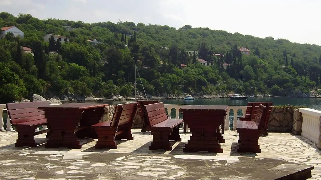 Apartments Jadranka Omišalj Pensjonat
