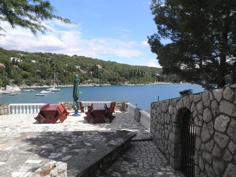 Apartments Jadranka Omišalj